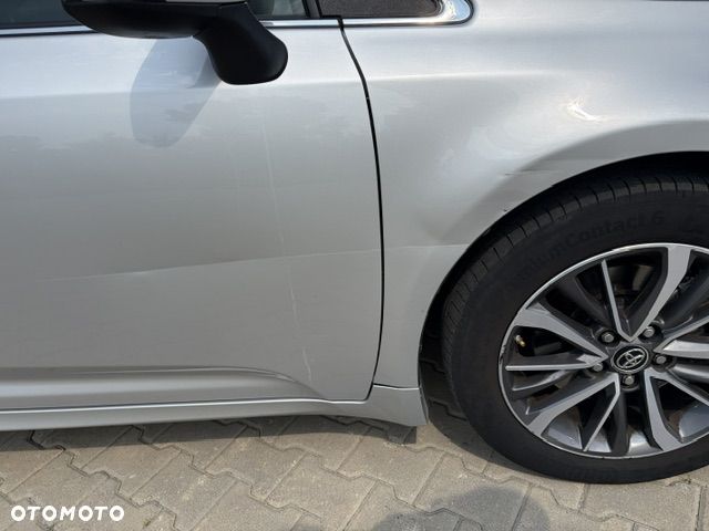 Toyota Avensis 2.0 D-4D Selection - 14