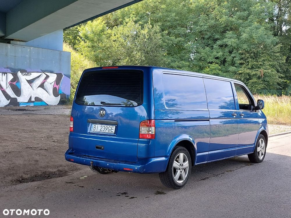 Volkswagen Transporter - 9