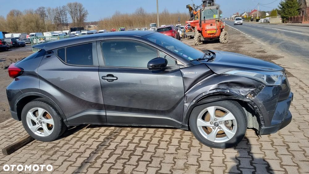Toyota C-HR Club - 15