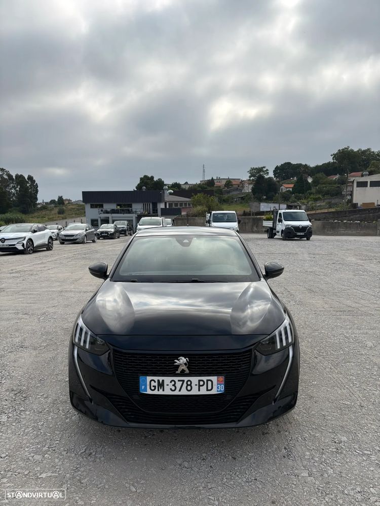 Peugeot e-208 GT+ - 3