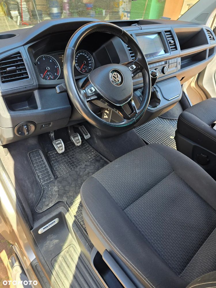Volkswagen Multivan 2.0 TDI L1 Highline - 30