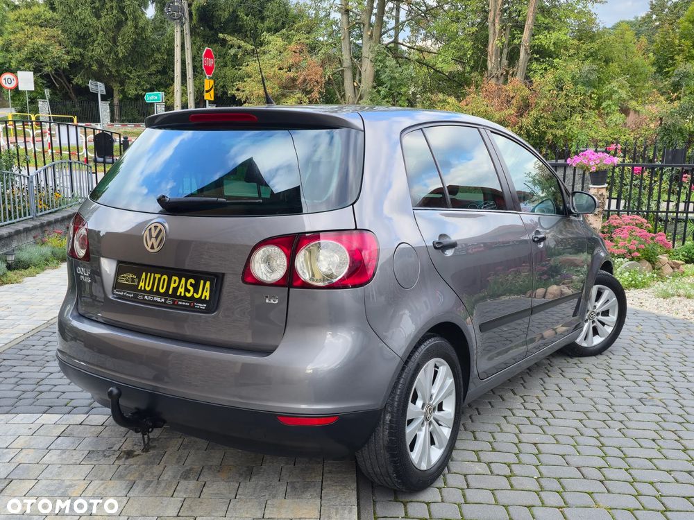 Volkswagen Golf Plus 1.6 Comfortline - 10