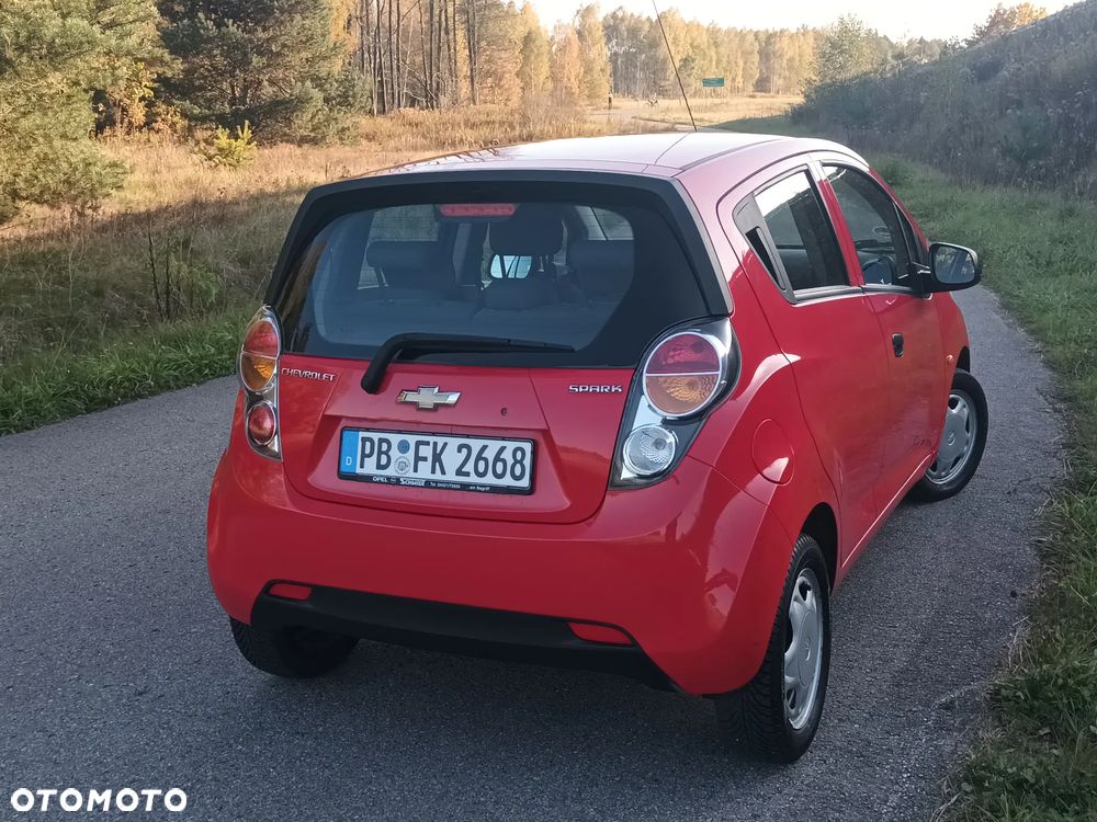 Chevrolet Spark 1.0 Base+ - 15