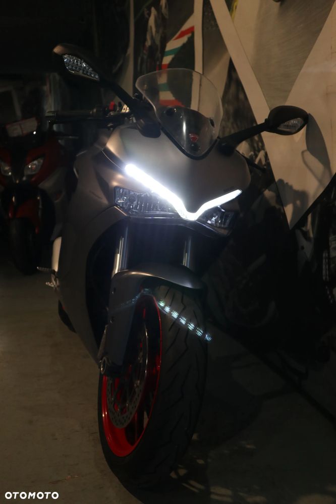 Ducati SuperSport - 3