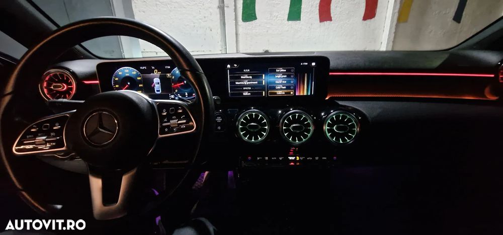 Mercedes-Benz A 180 7G-DCT Advanced Progressive - 32