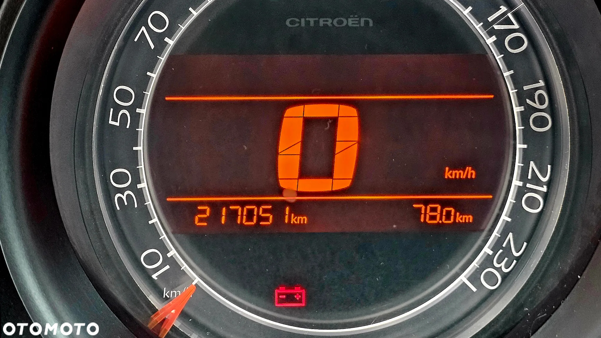 Citroën C4 HDi 115 Selection - 12