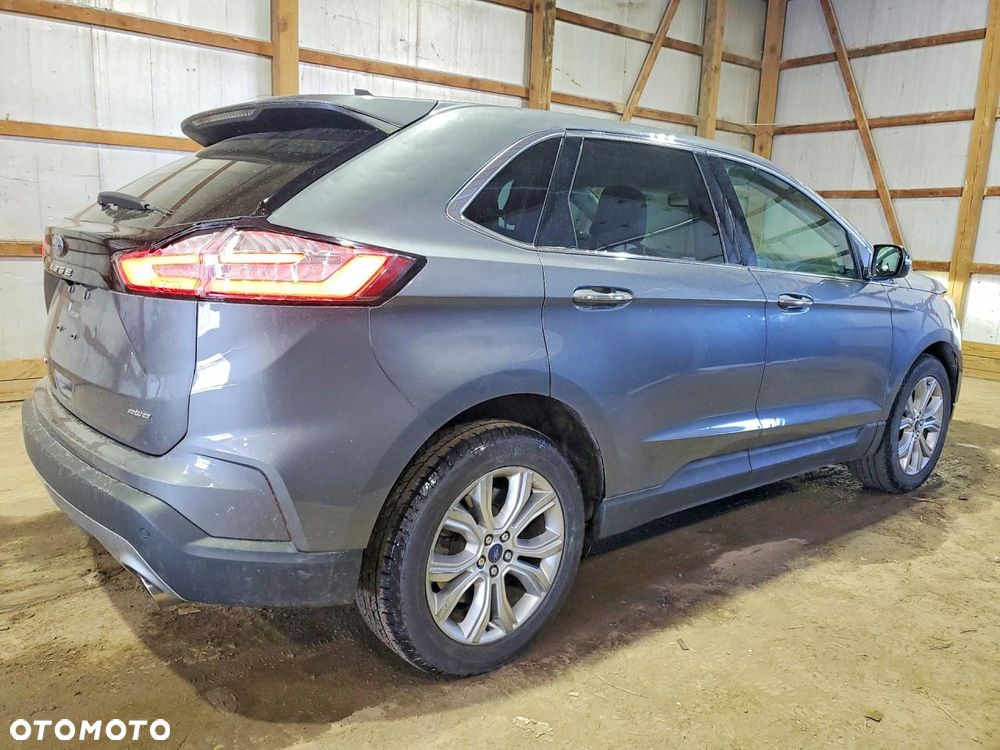 Ford Edge - 3