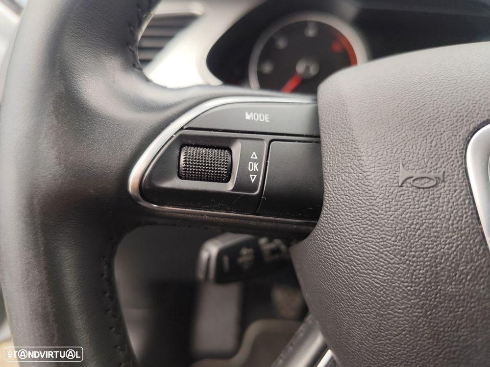 Audi A4 Avant 2.0 TDI Business Line Sport - 22