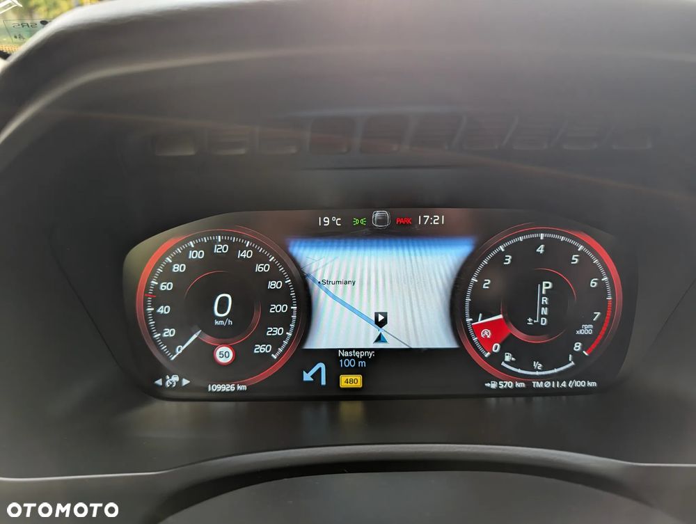 Volvo XC 90 T6 AWD Geartronic Momentum - 17
