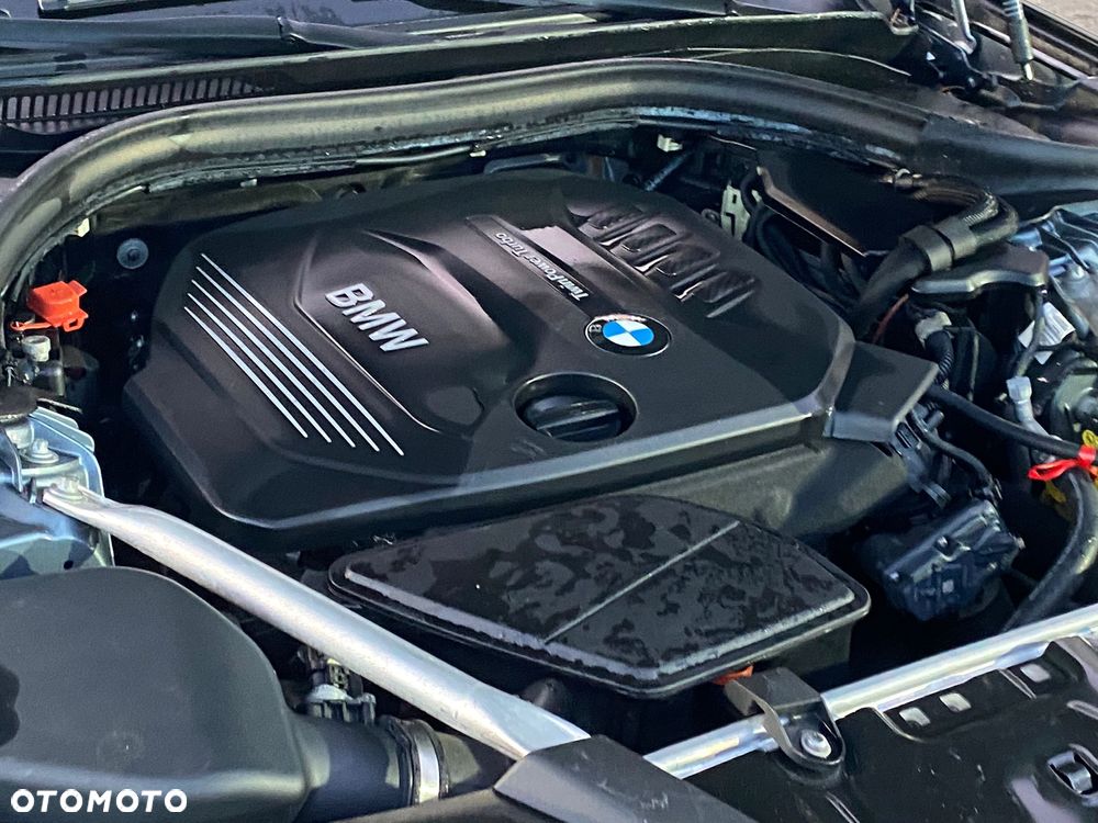 BMW Seria 5 520d xDrive Luxury Line sport - 7