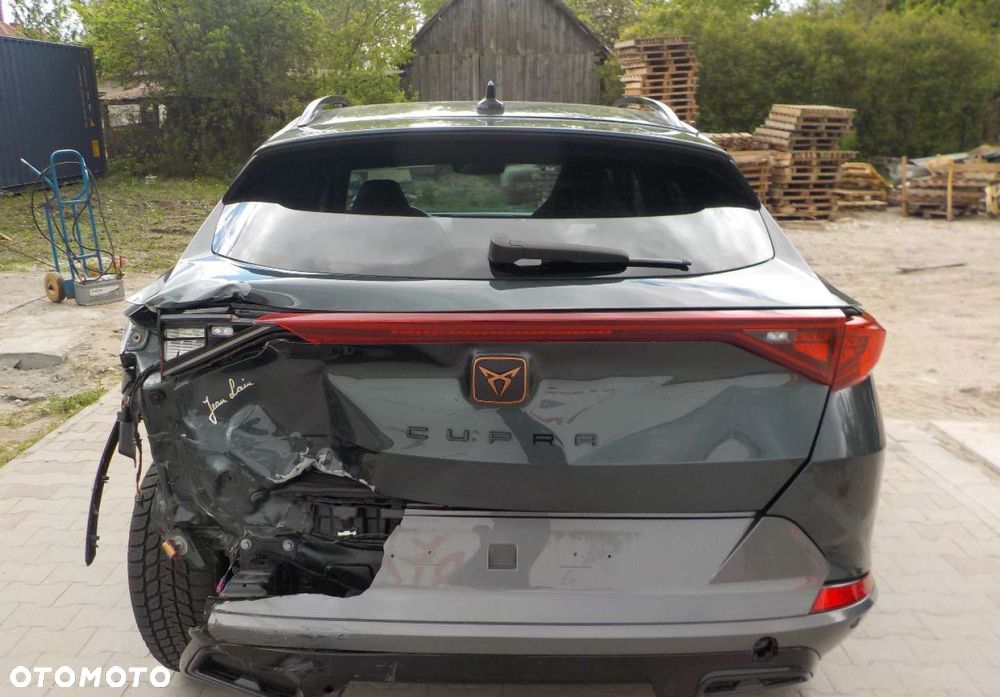 Cupra Formentor - 12