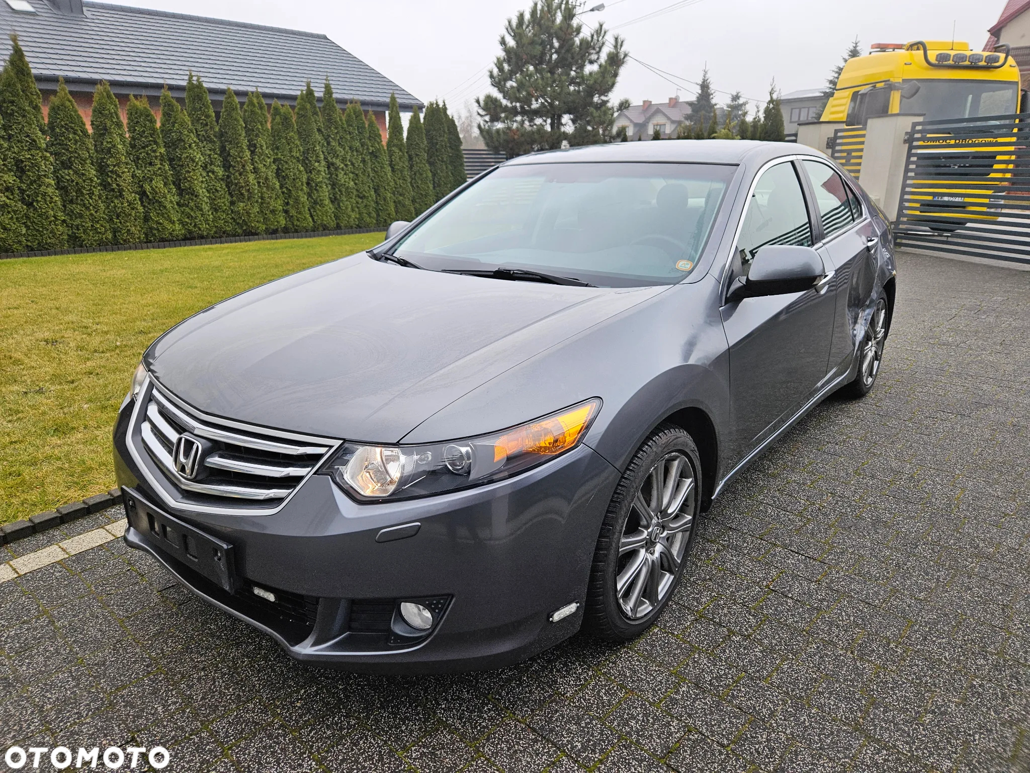 Honda Accord 2.0 Executive - 9