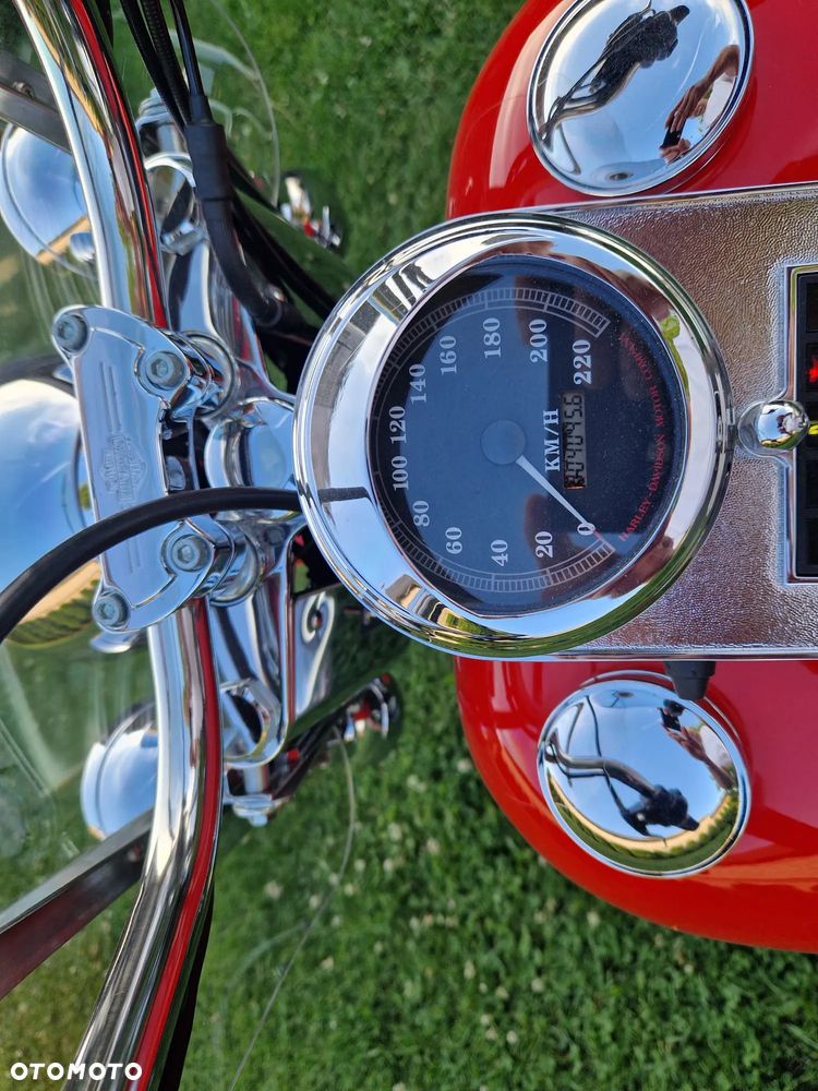 Harley-Davidson Softail Heritage Classic - 24