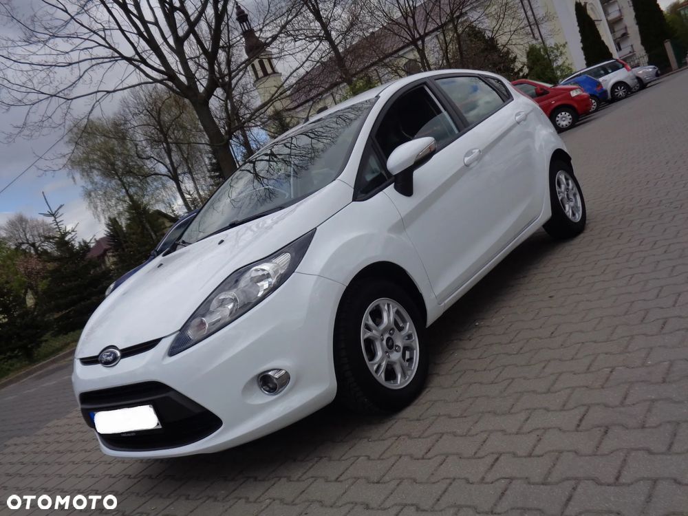 Ford Fiesta 1.25 Champions Edition - 3