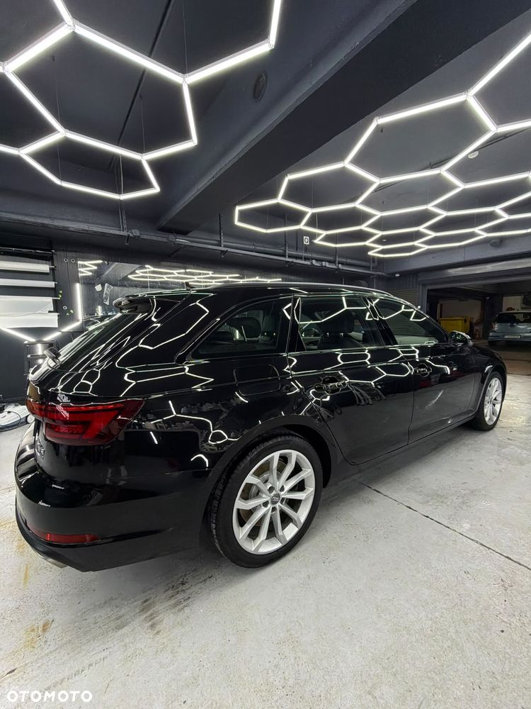 Audi A4 Avant - 15