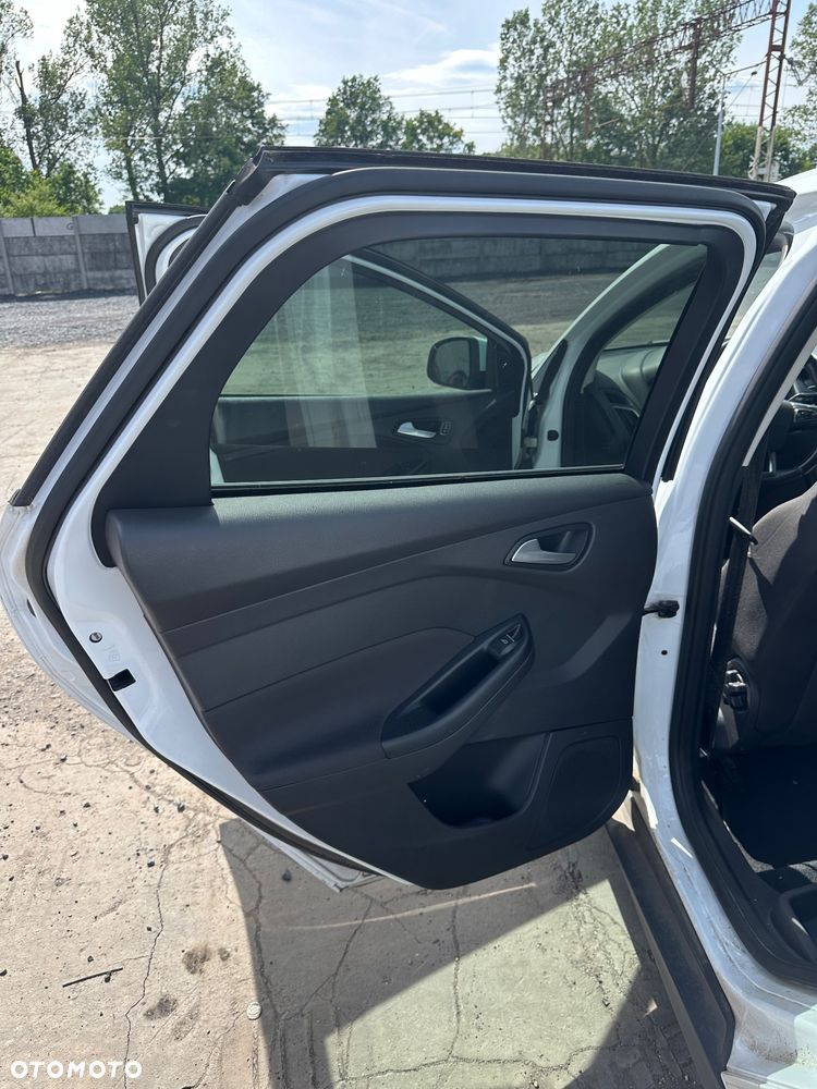 Ford Focus 1.5 TDCi SYNC Edition ASS - 23