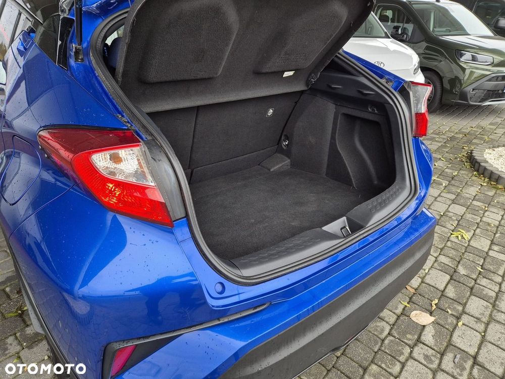 Toyota C-HR 1.2 T Dynamic - 26