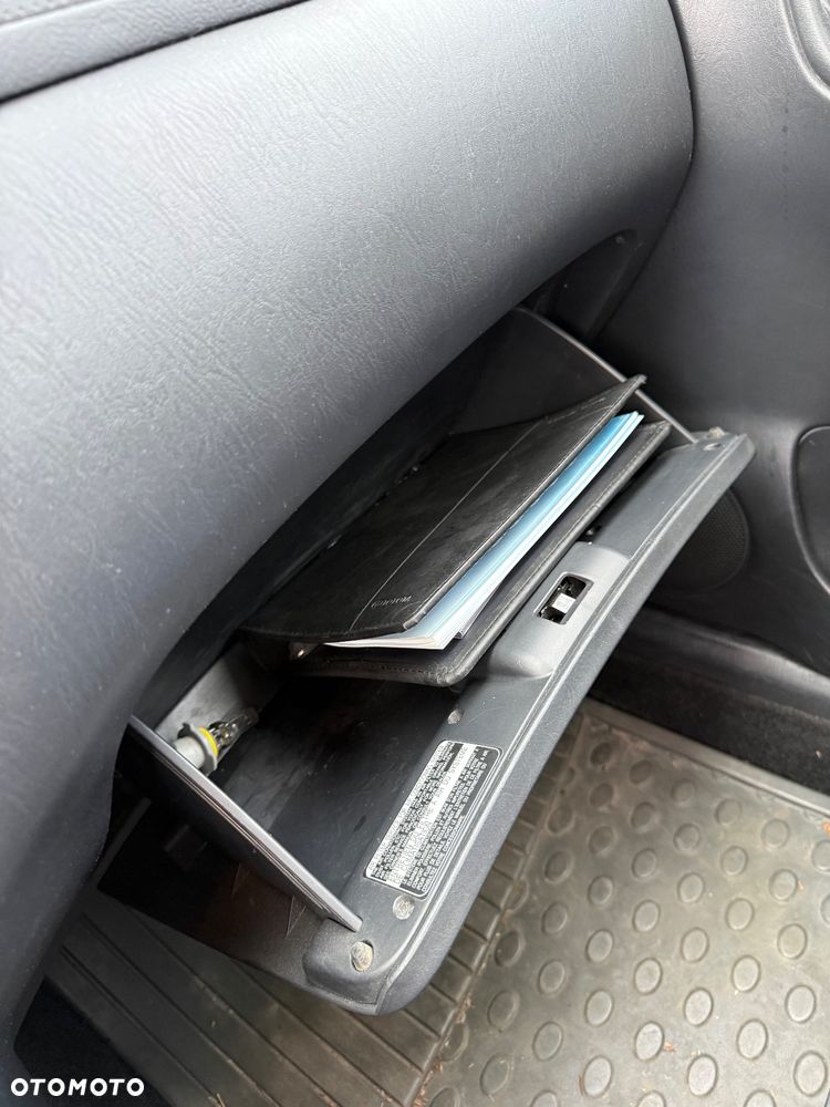 Toyota Corolla Verso 1.6 - 20