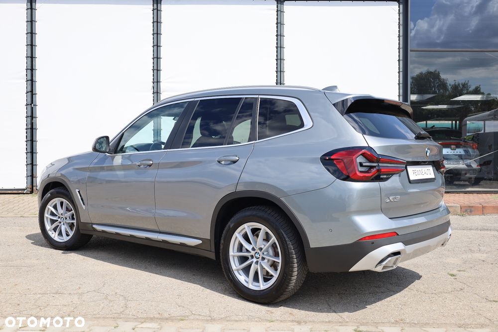 BMW X3 xDrive20d - 18