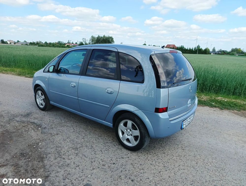 Opel Meriva 1.6 16V Easytronic Cosmo - 3