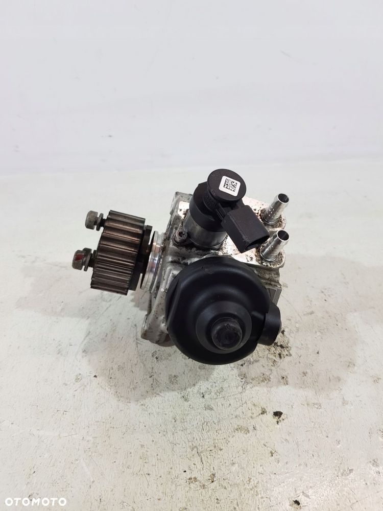 pompa wtryskowa 03l130755j 0445010520 vw t5 t6 2.0 tdi caa - 2