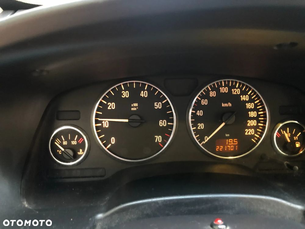 Opel Zafira 1.8 16V Elegance - 6