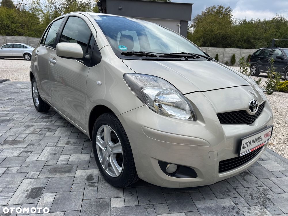 Toyota Yaris 1.33 Prestige - 4