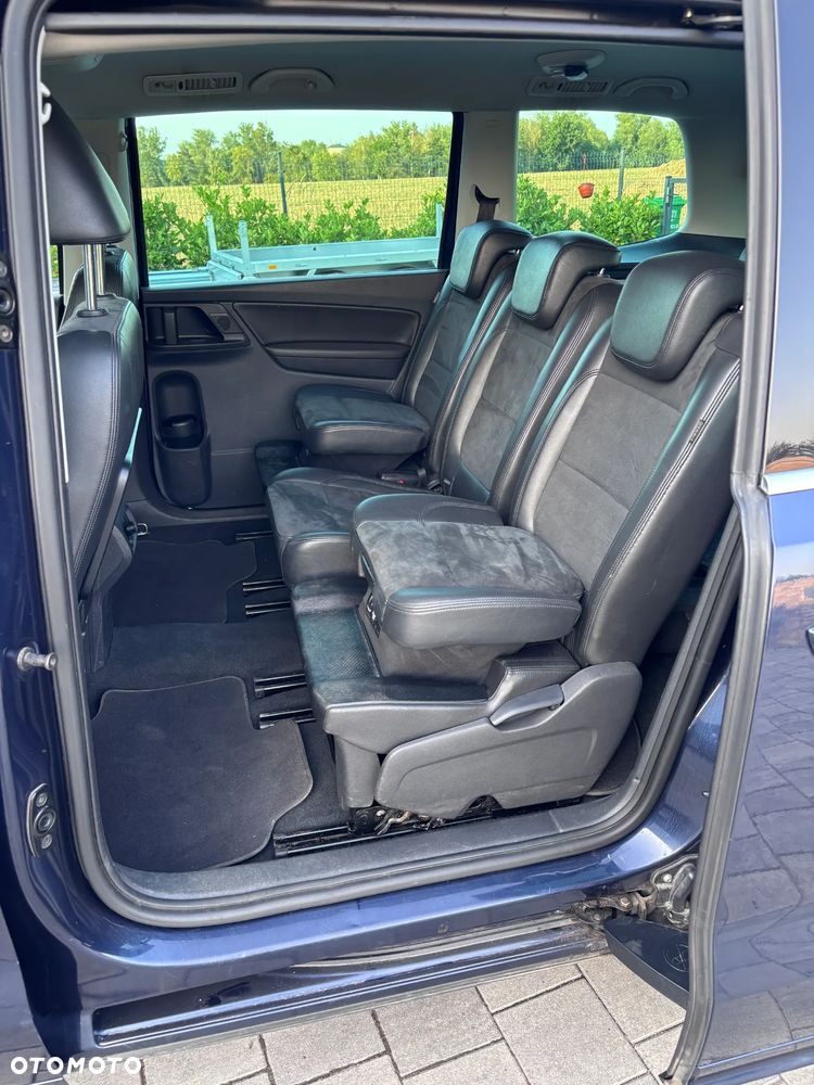 Volkswagen Sharan 2.0 TDI DSG BlueMotion Technology Trendline - 10