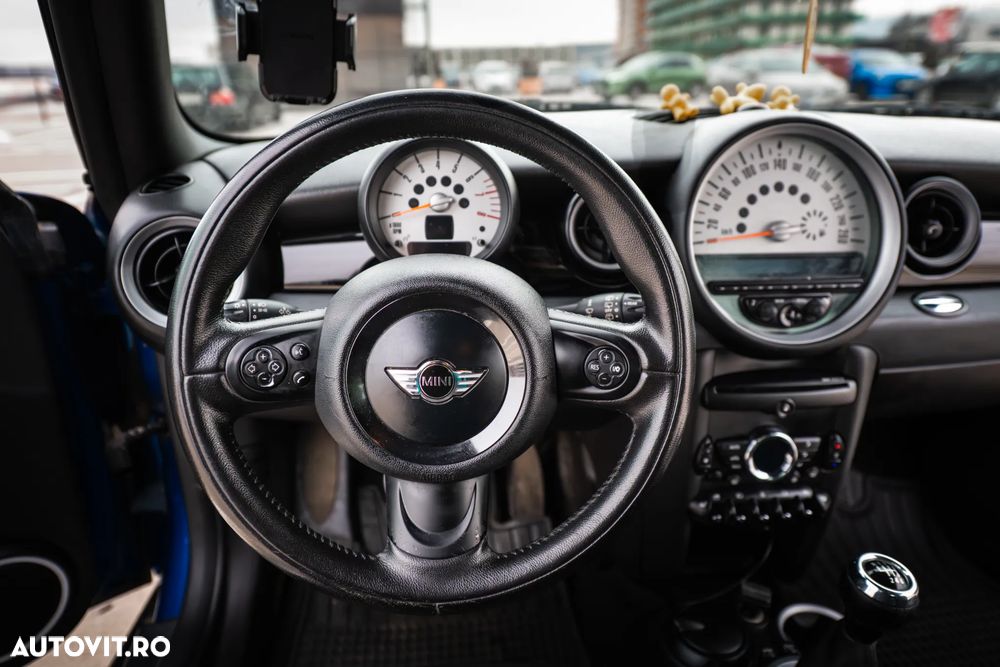 Mini Cooper Standard - 6