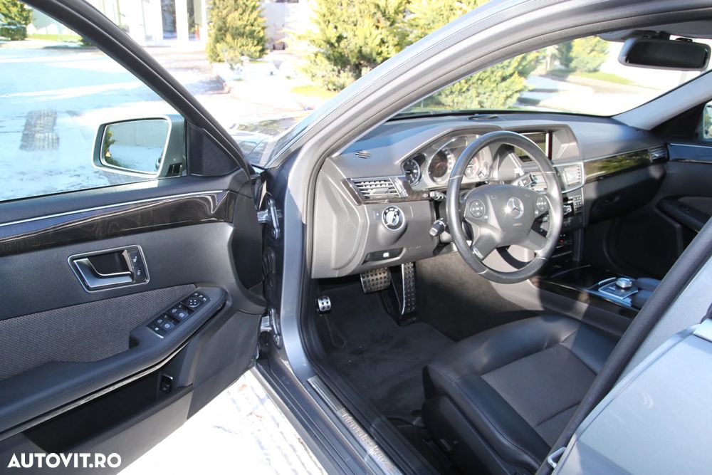 Mercedes-Benz E 250 CDI 4MATIC Aut. - 38