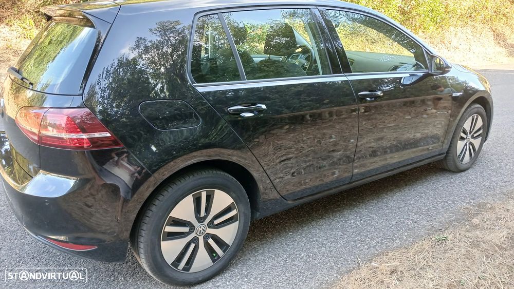VW e-Golf AC/DC - 18