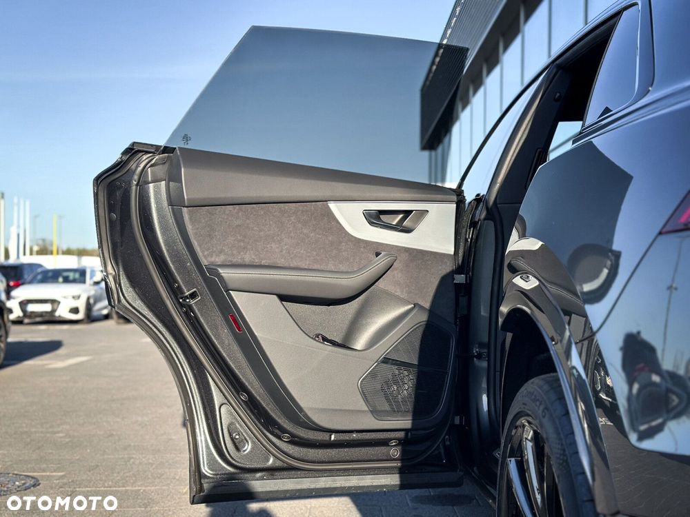 Audi Q8 - 37