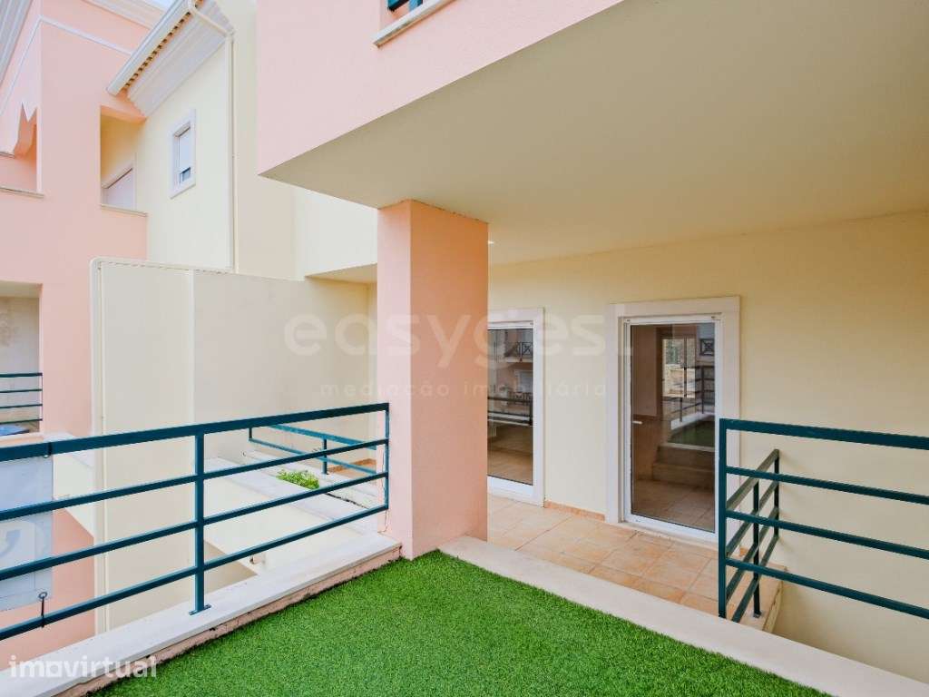 Moradia T4 com garagem em frente à marina de Sesimbra - Grande imagem: 5/50