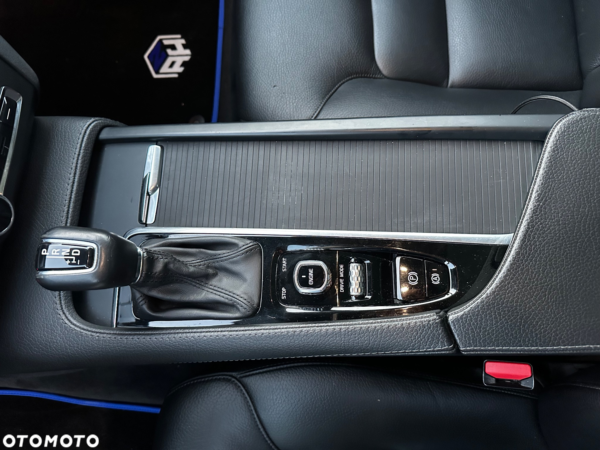 Volvo V90 D5 AWD Momentum - 14