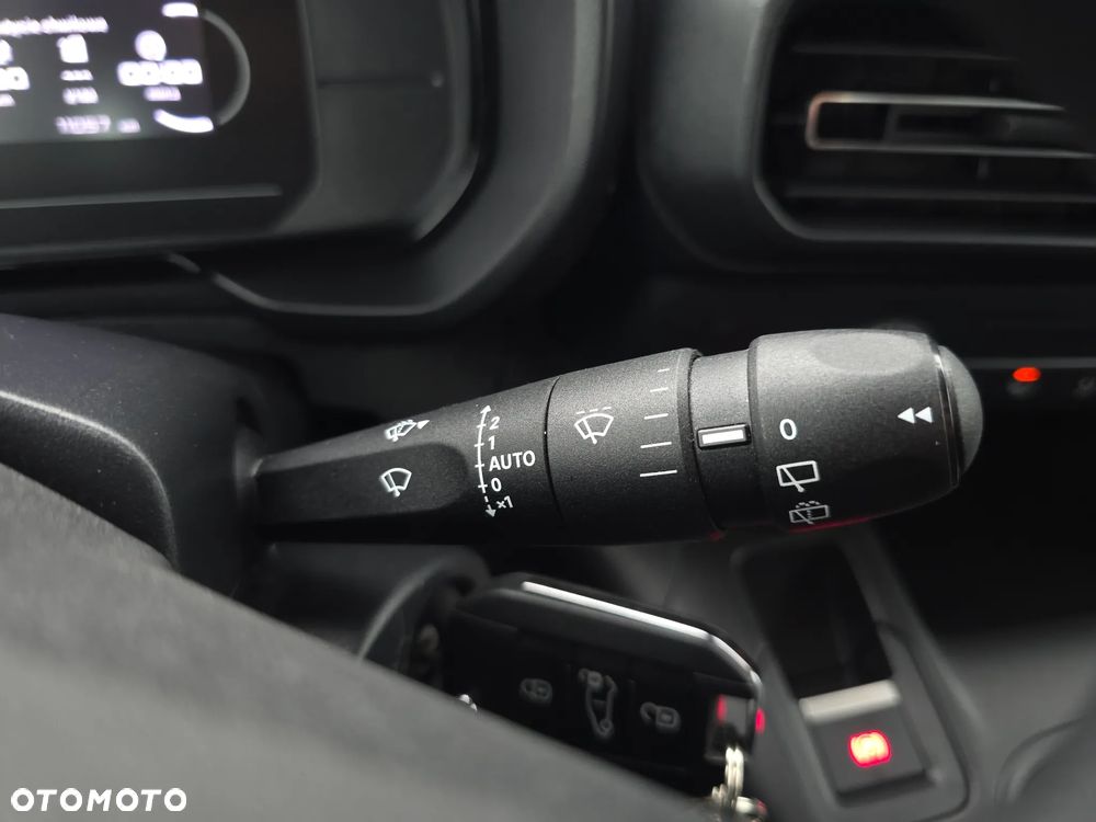 Toyota Proace City Verso 1.5 D-4D Business - 20