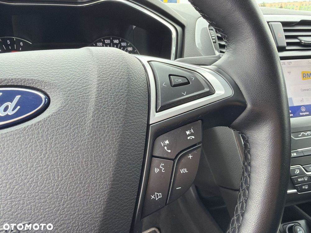 Ford Mondeo - 24