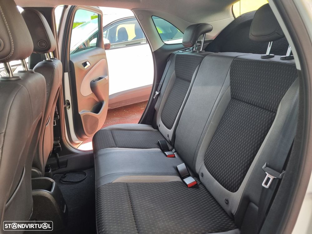 Opel Crossland X 1.2 Innovation - 16