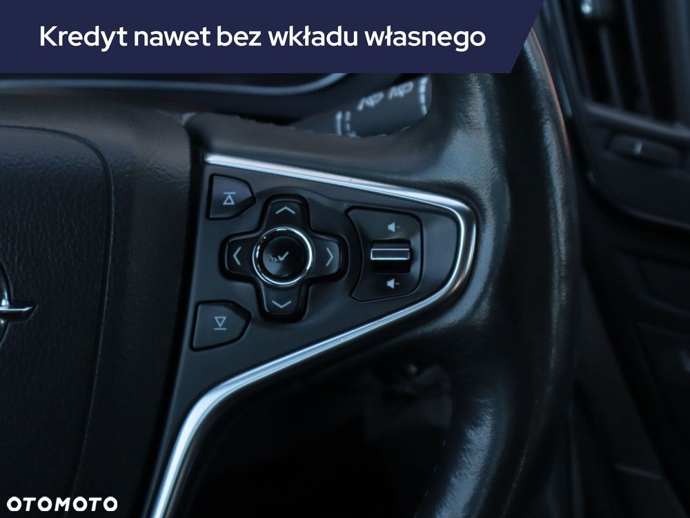 Opel Insignia - 19