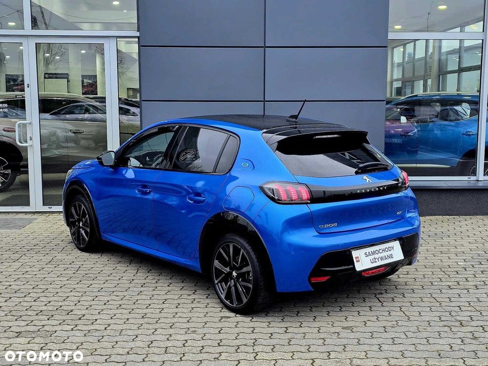 Peugeot 208 GT - 8