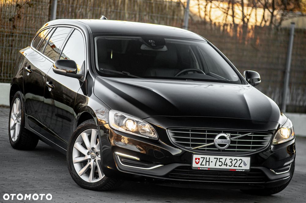 Volvo V60 D3 Geartronic Summum - 5