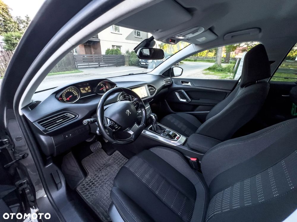 Peugeot 308 BlueHDi 150 EAT6 Stop & Start Business-Line - 17