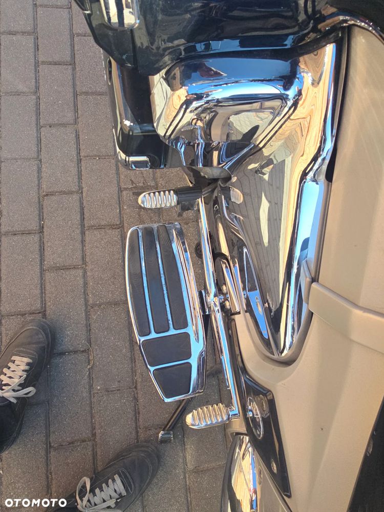 Honda GL - 13