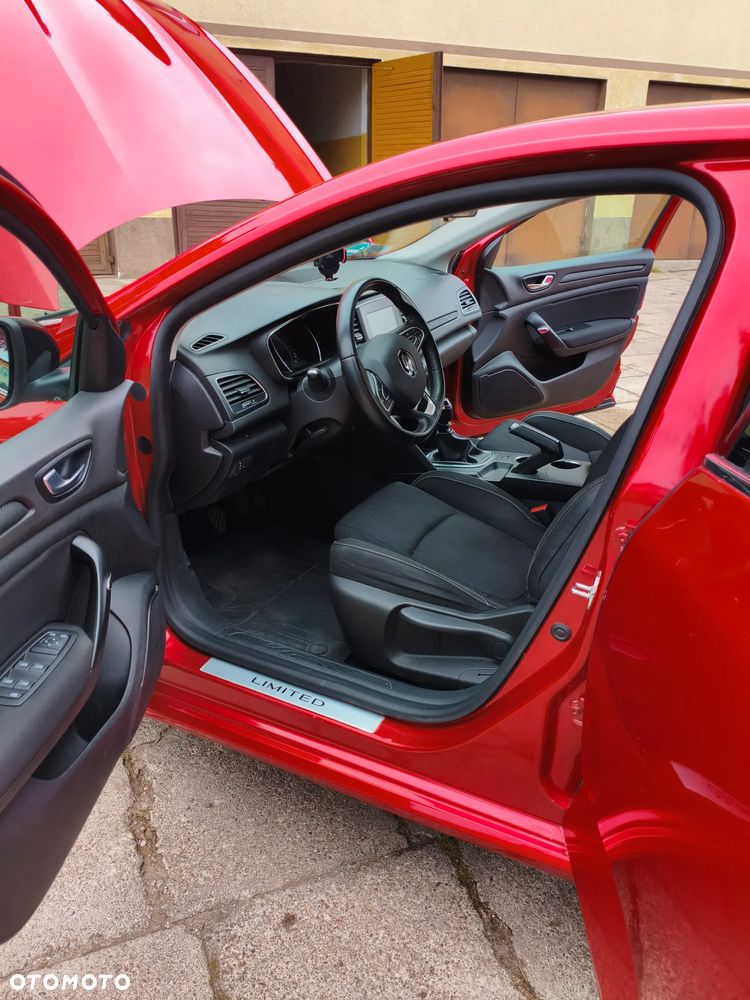 Renault Megane 1.3 TCe FAP Limited - 12