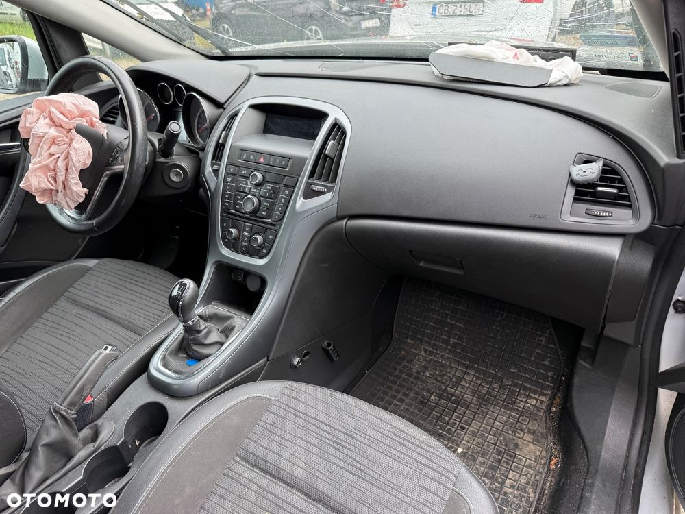 Opel Astra 1.4 T Business EU6 - 12