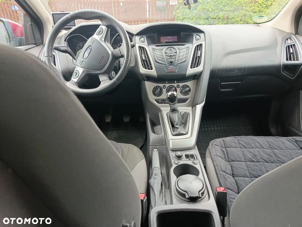 Ford Focus 1.6 Trend - 15