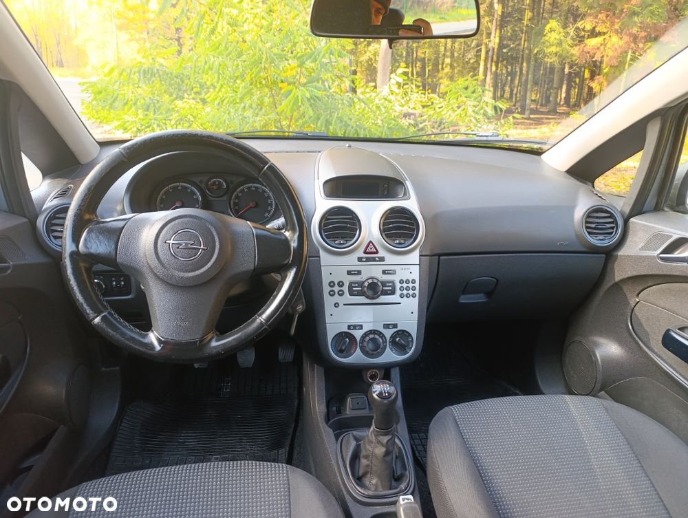 Opel Corsa - 6