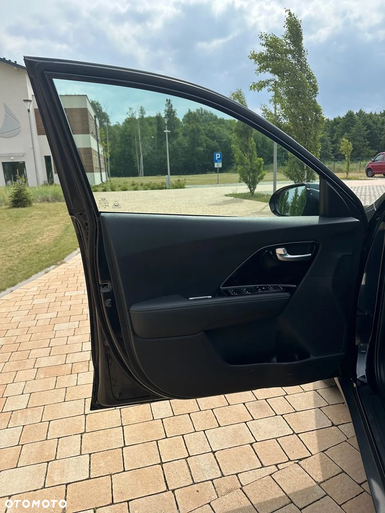 Kia Niro 1.6 GDI Hybrid L Business Line - 16