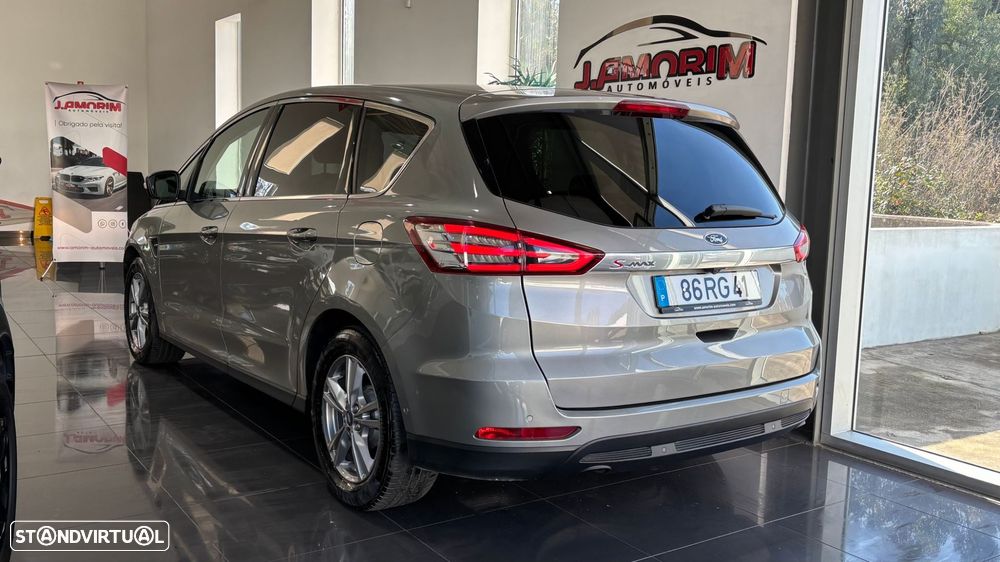 Ford S-Max 2.0 TDCi Titanium - 4