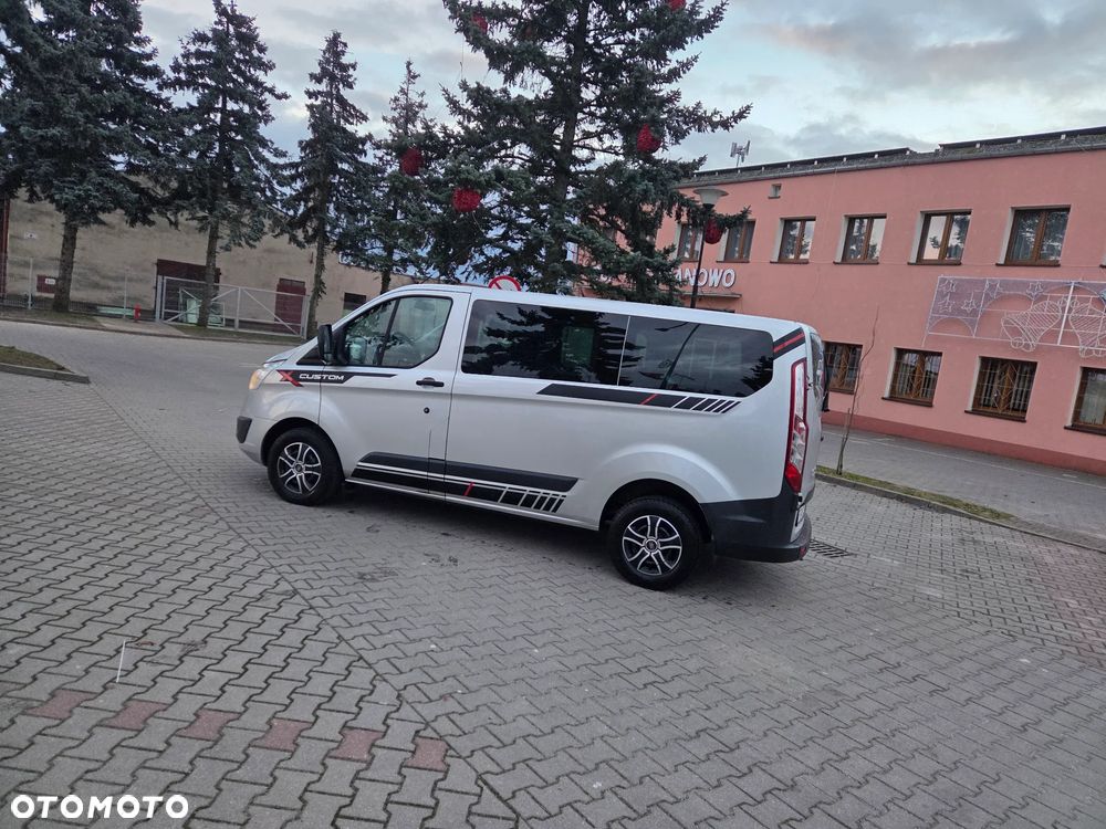 Ford Transit Custom - 11
