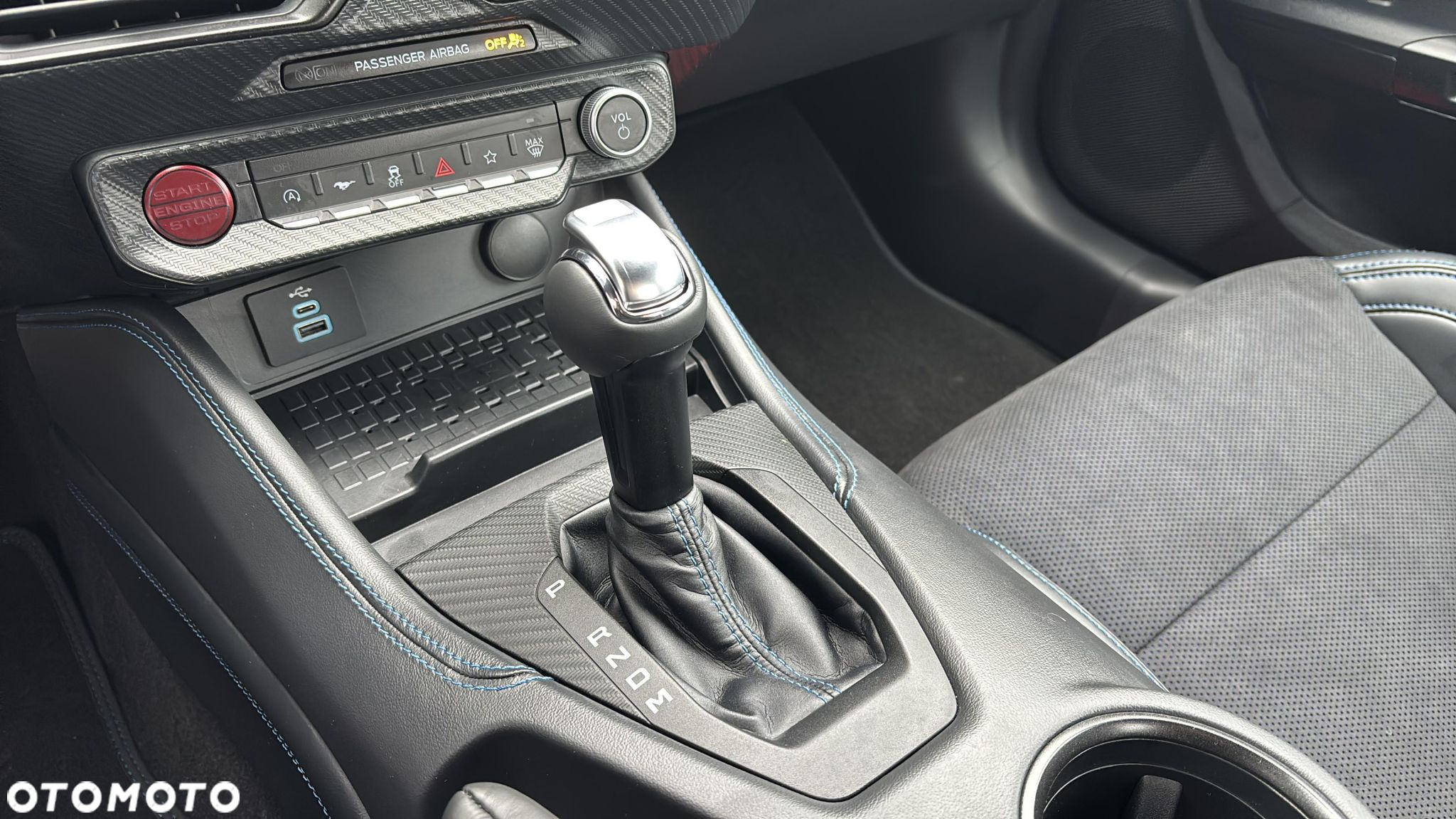 Ford Mustang 5.0 Ti-VCT V8 Dark Horse - 29